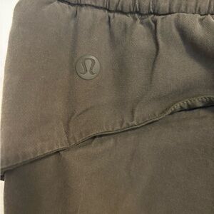 Lululemon joggers in olive